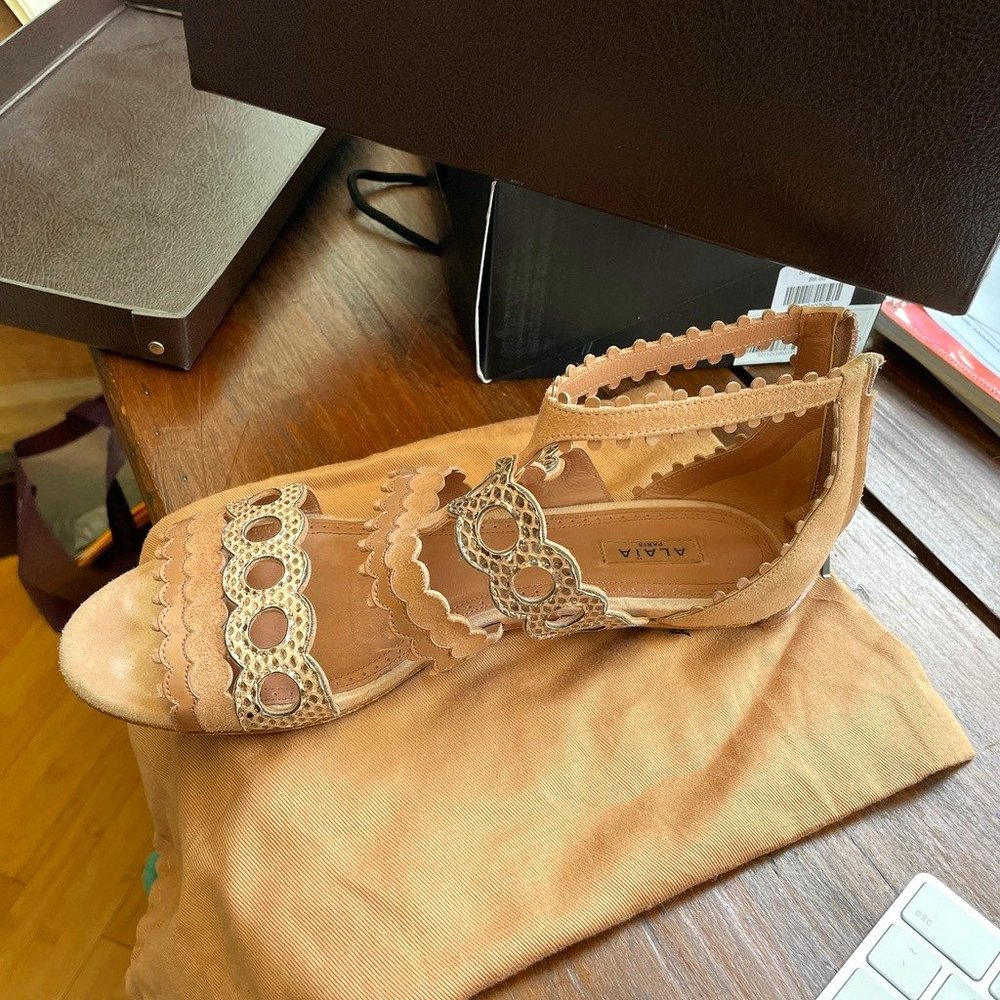 Alaia Sandals
